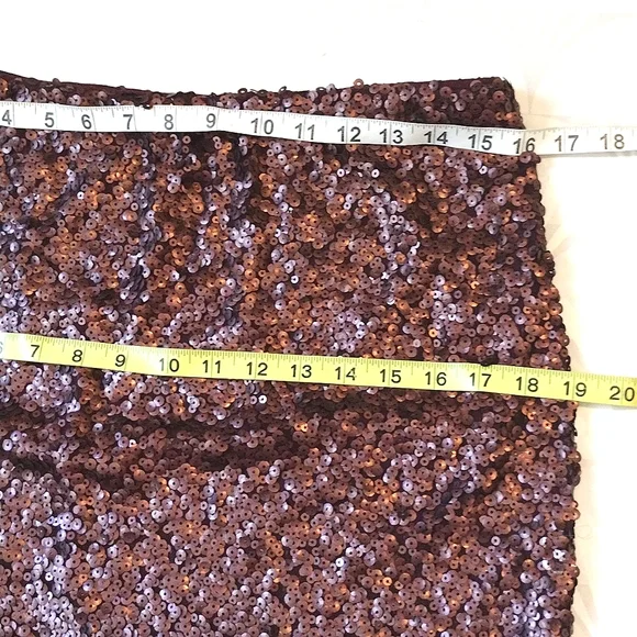 NWOT New York & co chocolate sequin skirt - Picture 4 of 5